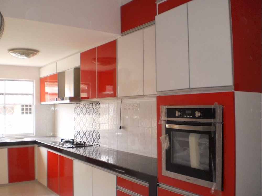 کابینت هایگلاس
