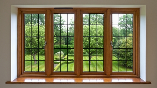 روش هایی ساده و کاربردی برای زیبا ساختن قاب پنجره ها