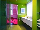 طراحی حمام با رنگ های متنوع